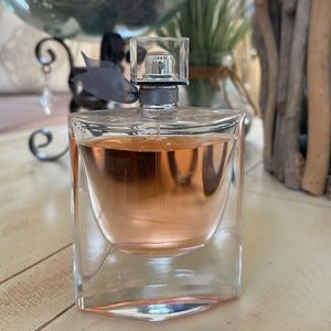 La Vie Est Belle Eau de Parfum